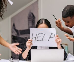 Hulp nodig bij ziekteverzuim? volg deze tips voor leidinggevenden en verlaag jouw verzuim | werkgelukmenu.nl